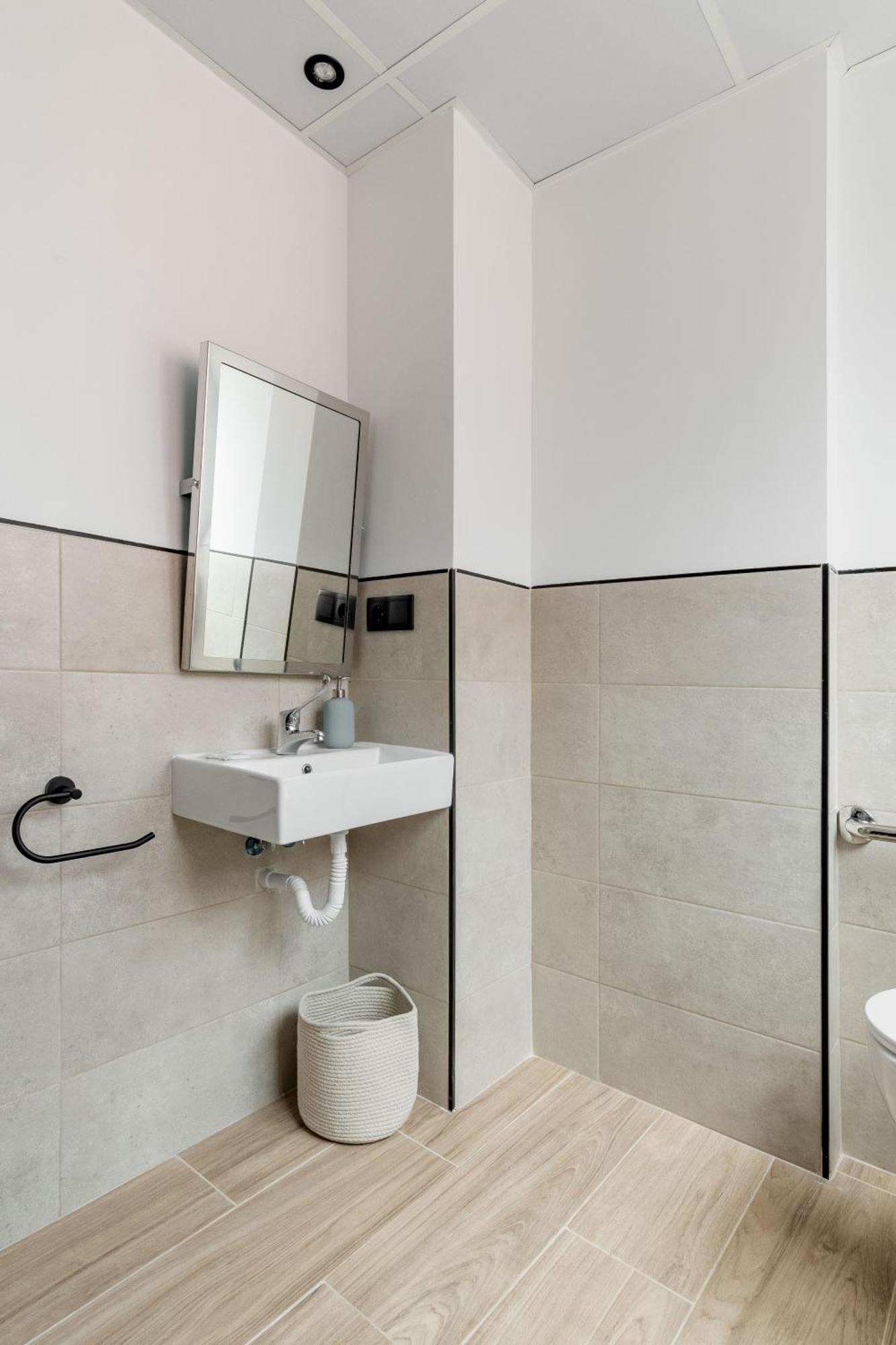 Arturo Soria By Charming Apartahotel *